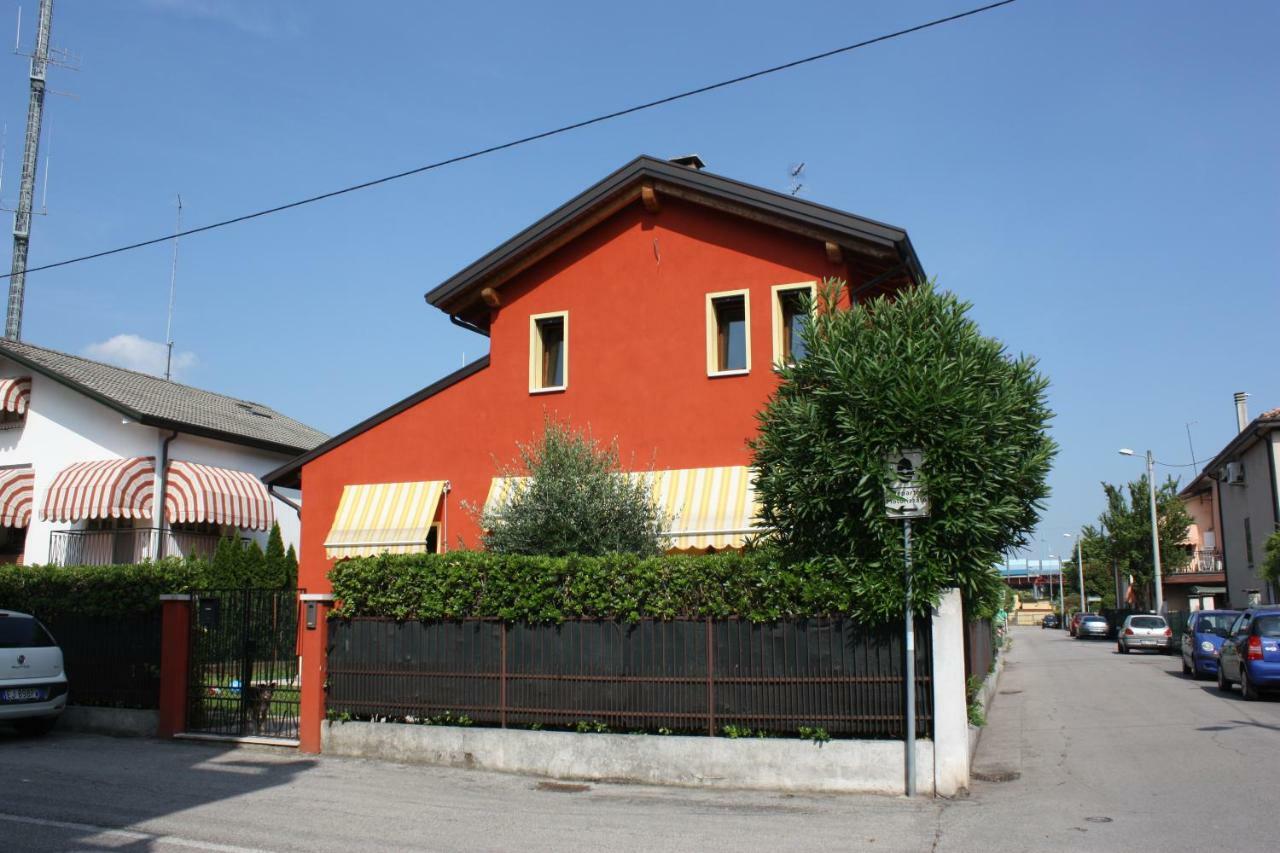 Tagliamento 28 Mestre Exterior foto